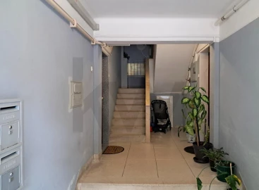 Apartamento T2 para Venda em Benfica