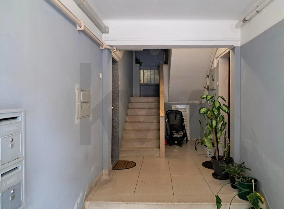 Apartamento T2 para Venda em Benfica Foto 21
