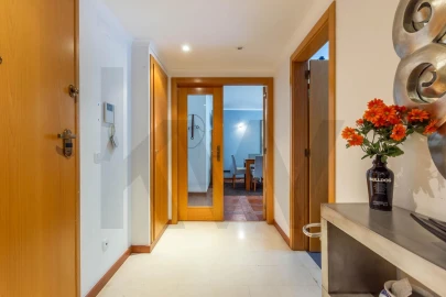 Apartamento T2 para Arrendamento em Lumiar