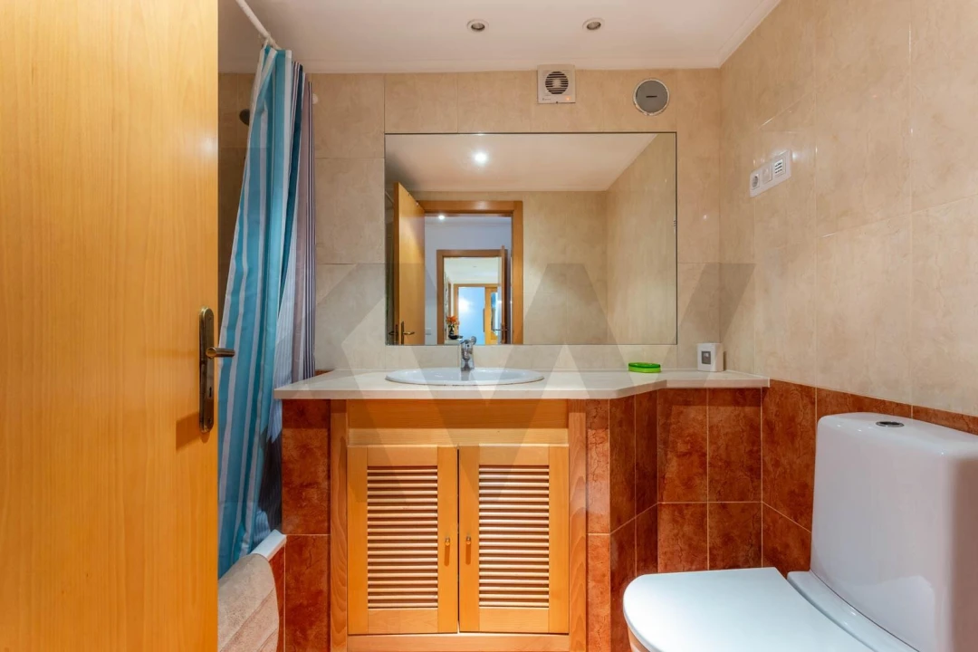 Apartamento T2 para Arrendamento em Lumiar Foto 16