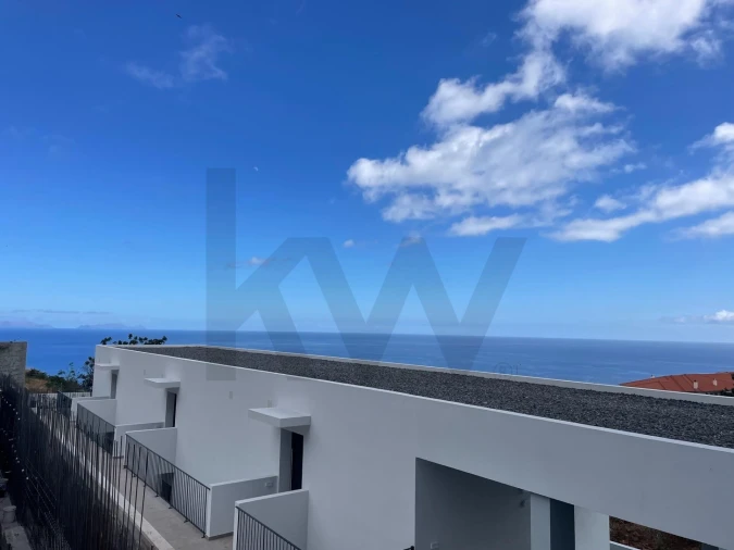 Apartamento T2 para Venda em Caniço Foto 8
