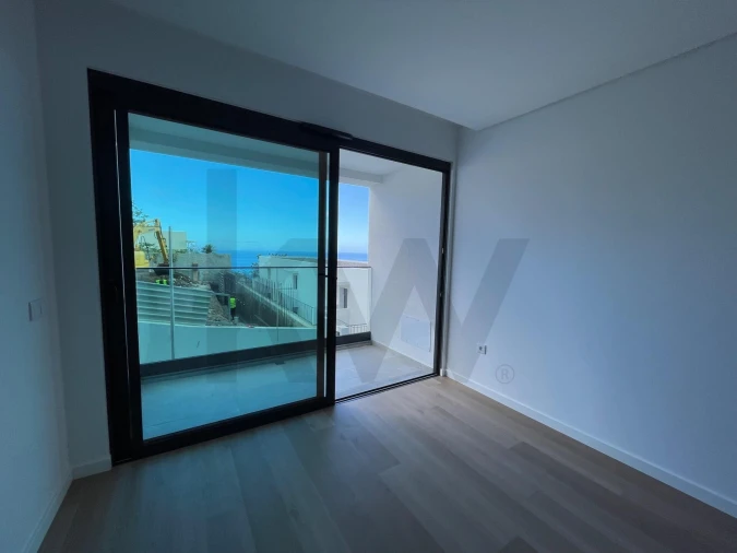 Apartamento T2 para Venda em Caniço Foto 7