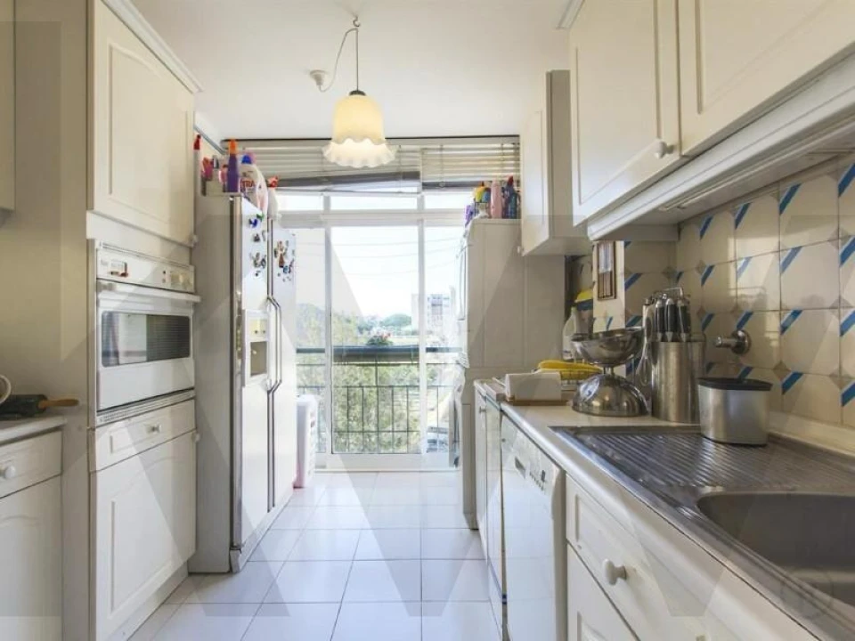Apartamento T4 para Venda em Cascais e Estoril Foto 5