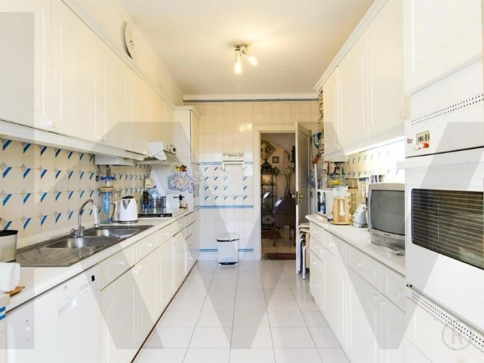 Apartamento T4 para Venda em Cascais e Estoril Foto 4