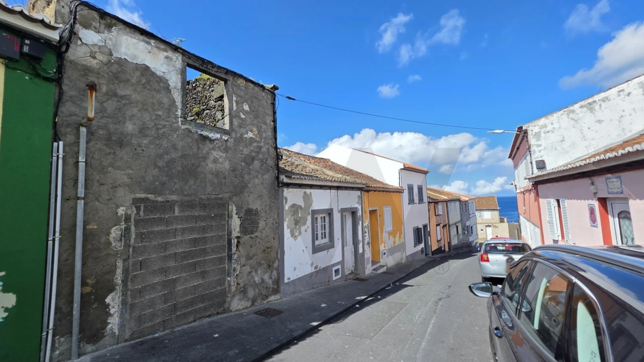 Moradia para Venda em Rabo de Peixe Foto 1