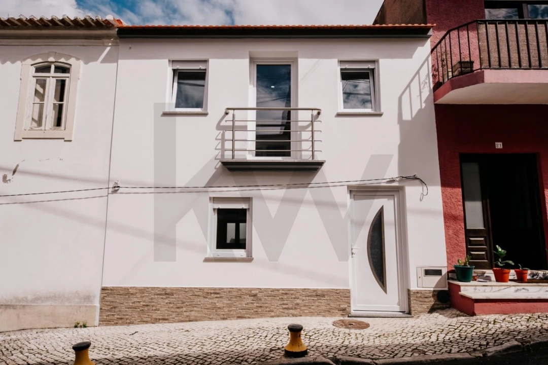 Moradia T2 para Venda em Alfarelos Foto 1