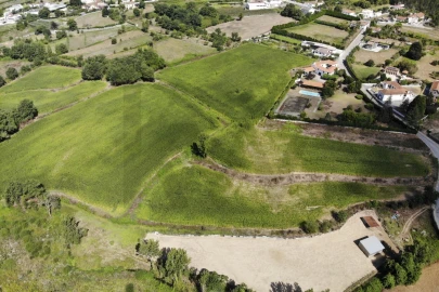 Terreno para Venda em Lobão, Gião, Louredo e Guisande