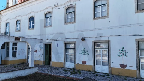 Prédio para Venda em Almeirim