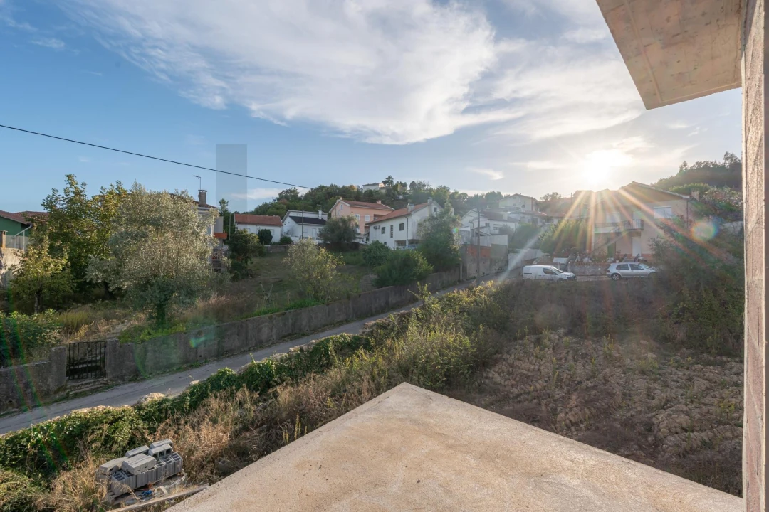 Moradia T3 para Venda em Santa Clara e Castelo Viegas Foto 45