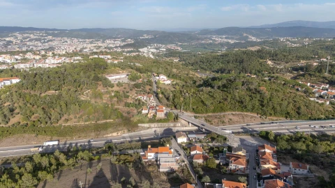 Moradia T3 para Venda em Santa Clara e Castelo Viegas