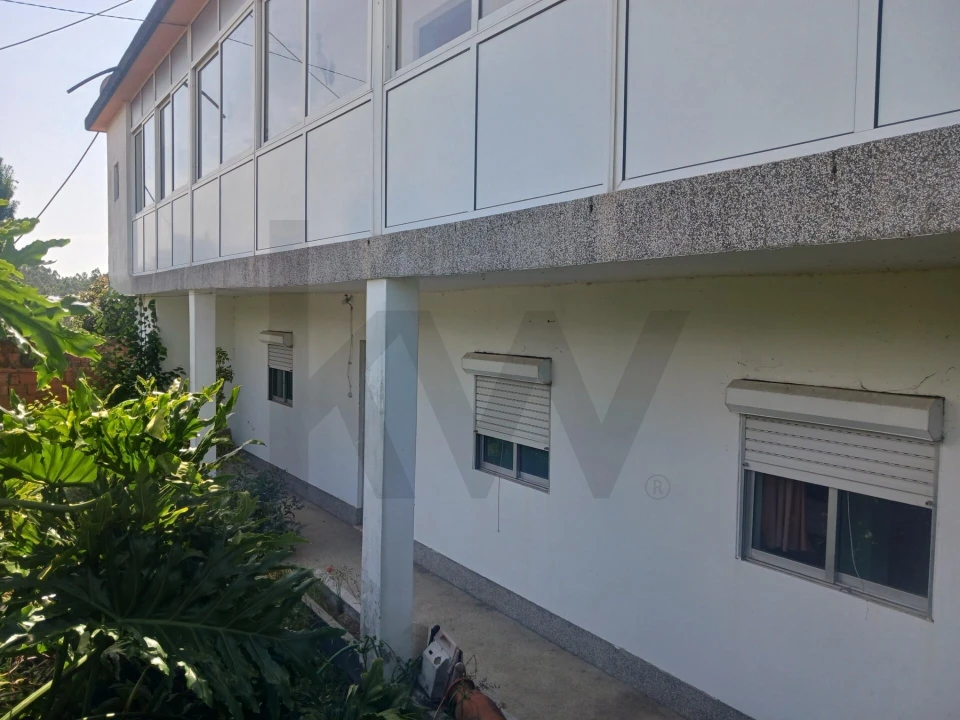Moradia T4 para Venda em São Roque Foto 3