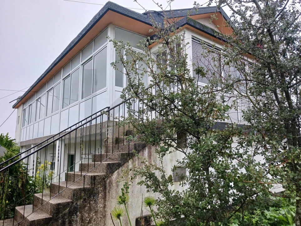 Moradia T4 para Venda em São Roque Foto 4