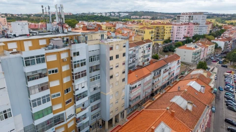 Apartamento T2 para Venda em Queluz e Belas