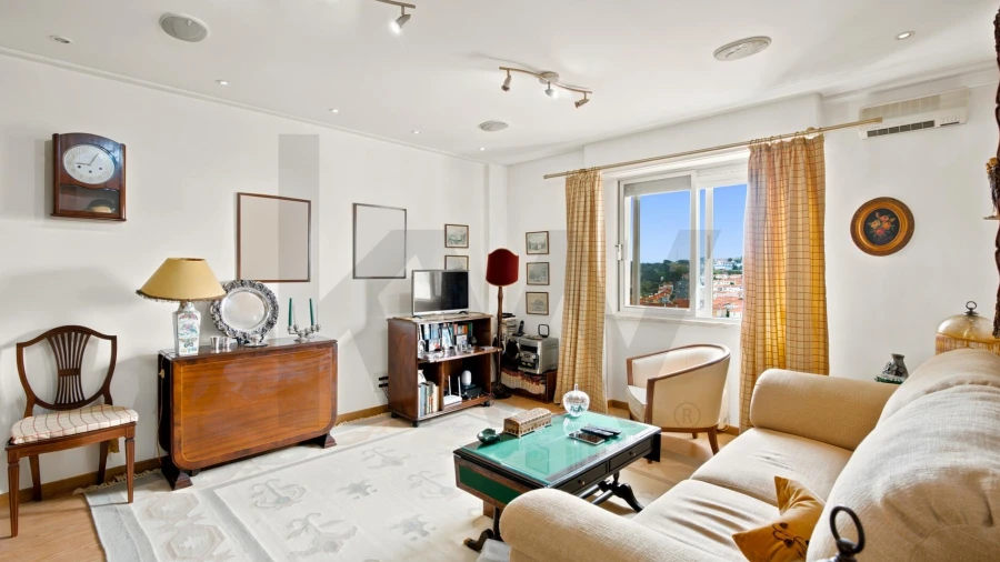 Apartamento T2 para Venda em Queluz e Belas