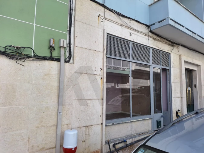 Loja para Venda em São Domingos de Benfica Foto 3