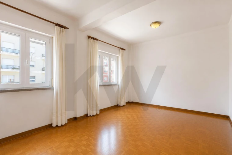Apartamento T2 para Venda em Romeira e Várzea Foto 2