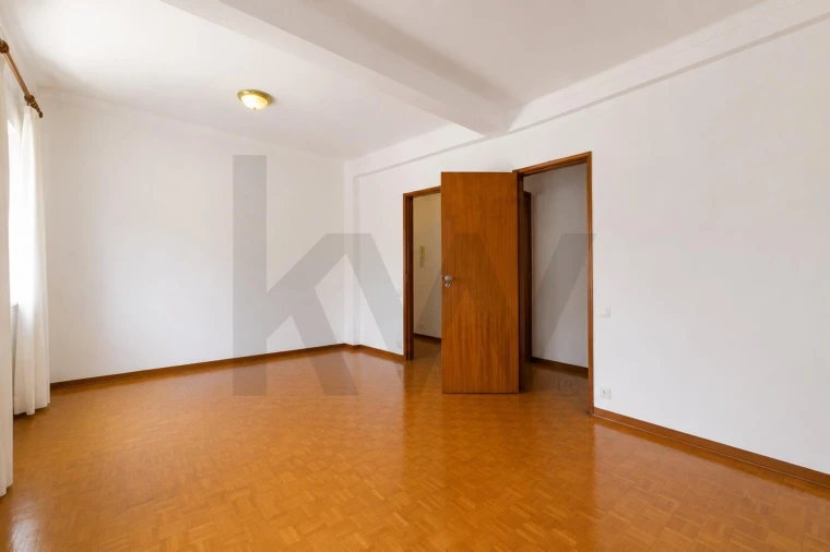 Apartamento T2 para Venda em Romeira e Várzea Foto 3