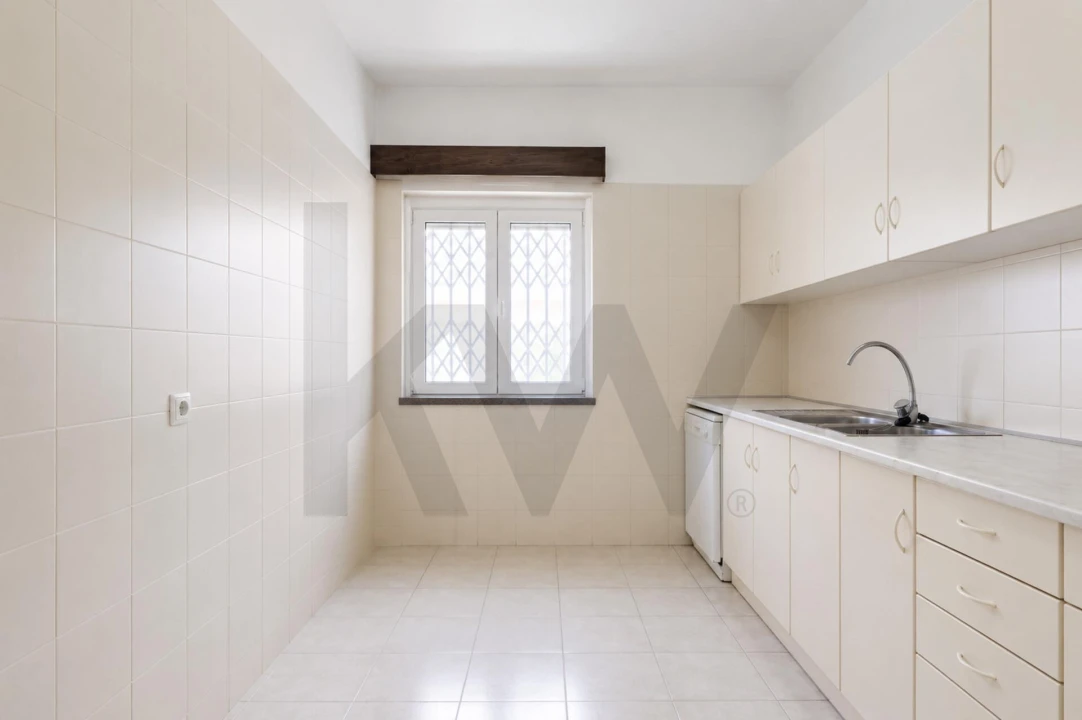 Apartamento T2 para Venda em Romeira e Várzea Foto 9