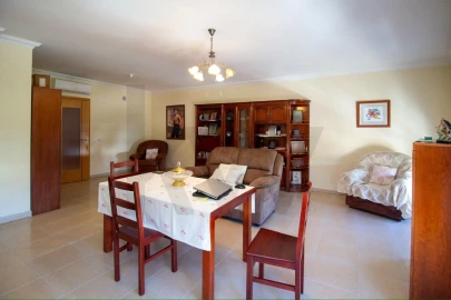 Apartamento T3 para Venda em Almeirim