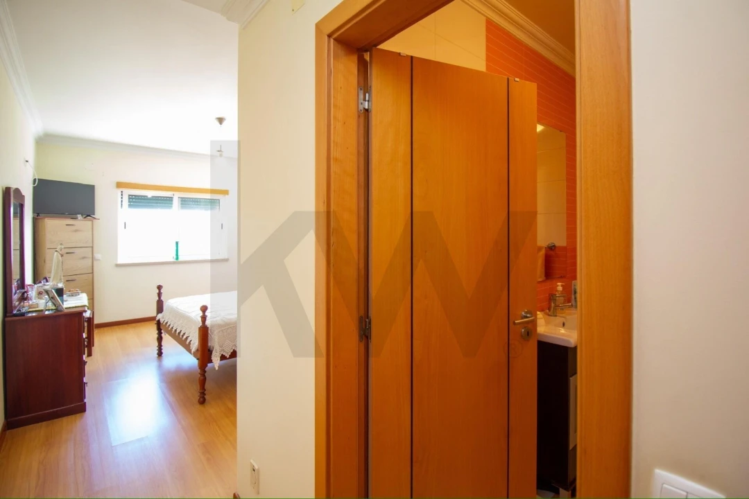 Apartamento T3 para Venda em Almeirim Foto 15