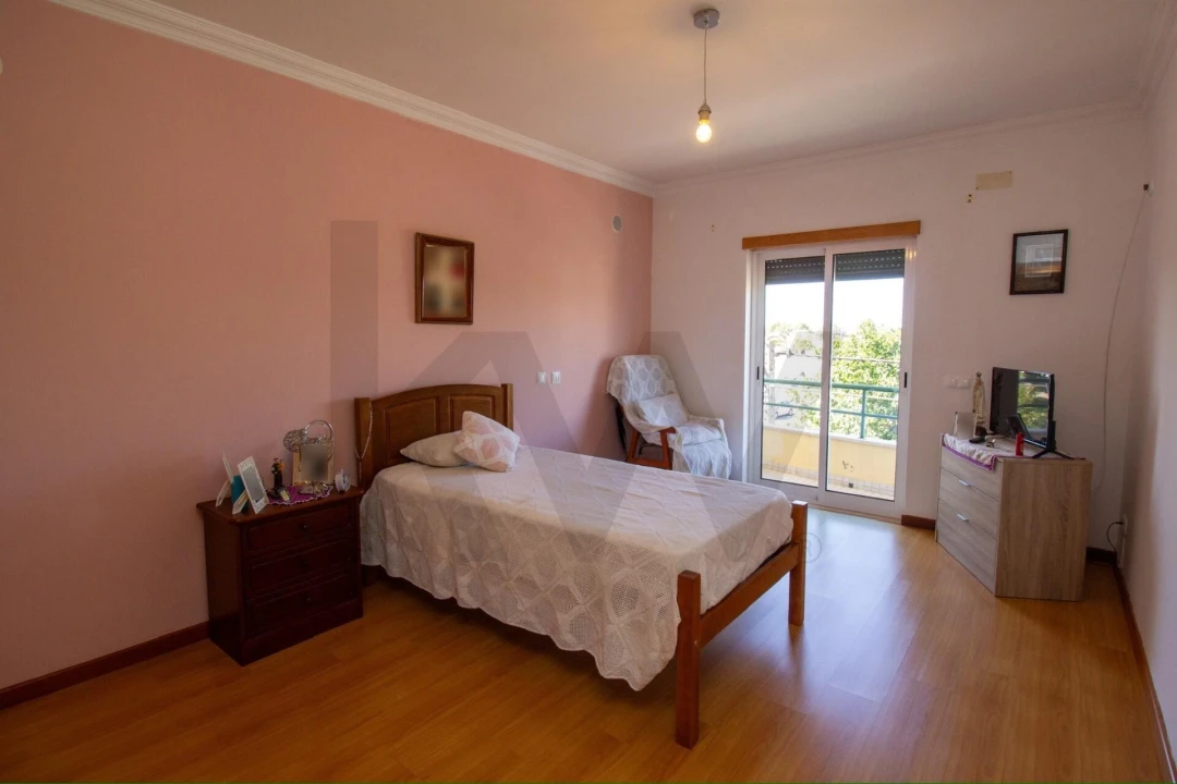 Apartamento T3 para Venda em Almeirim Foto 17