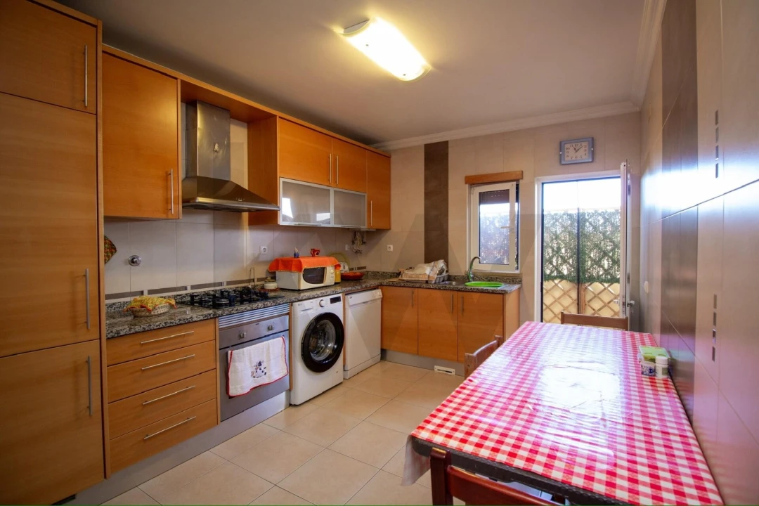 Apartamento T3 para Venda em Almeirim Foto 5