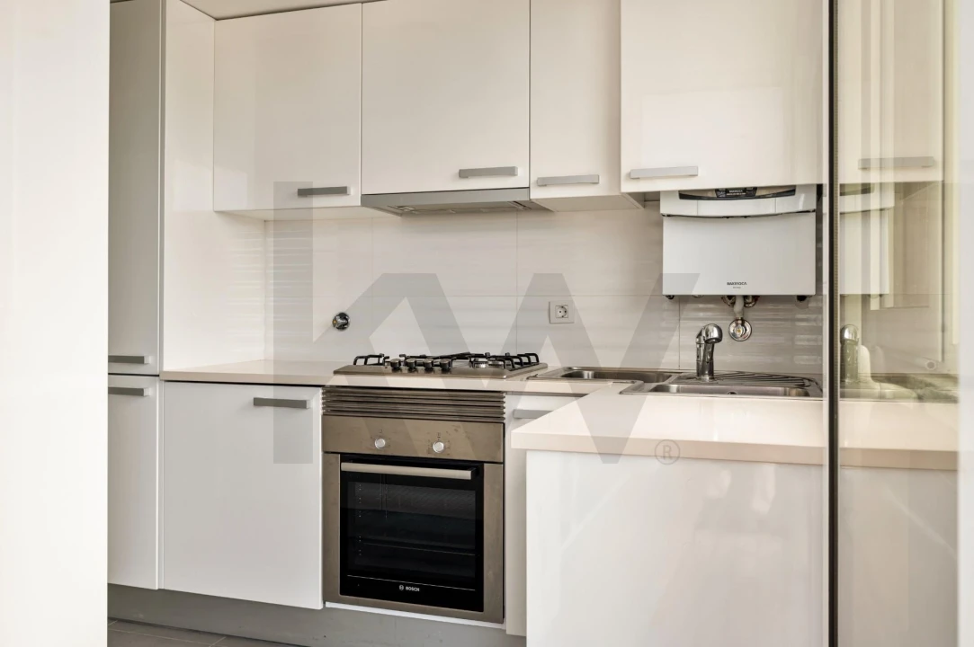 Apartamento T1 para Arrendamento em Caparica e Trafaria Foto 27