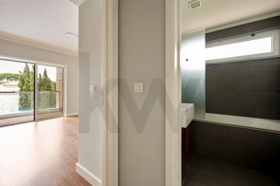 Apartamento T1 para Arrendamento em Caparica e Trafaria