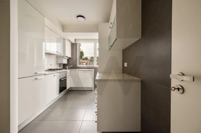 Apartamento T1 para Arrendamento em Caparica e Trafaria