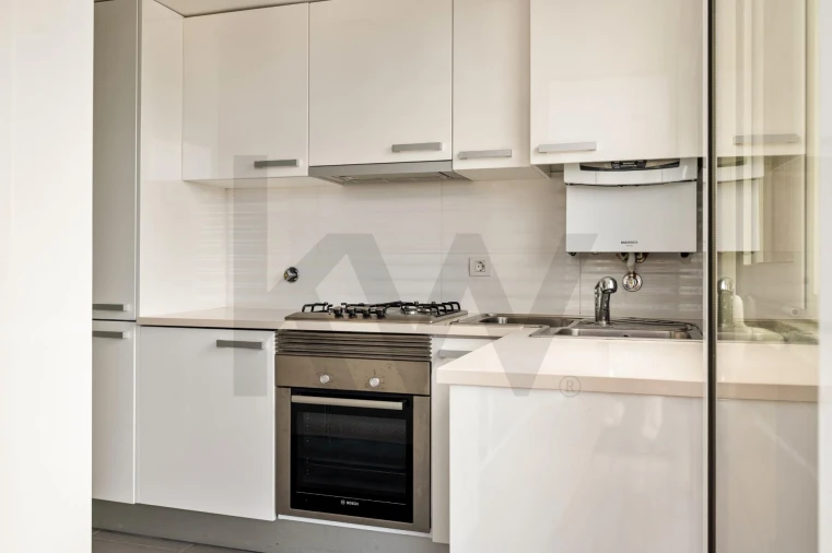 Apartamento T1 para Arrendamento em Caparica e Trafaria Foto 27