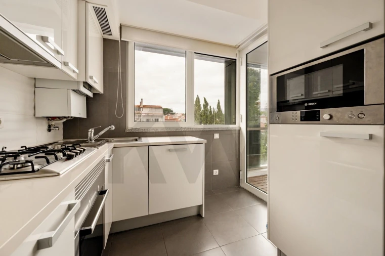 Apartamento T1 para Arrendamento em Caparica e Trafaria Foto 19