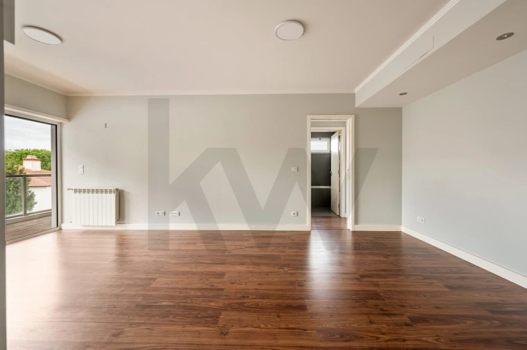 Apartamento T1 para Arrendamento em Caparica e Trafaria Foto 9