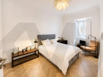 Apartamento T2 para Arrendamento em Santo António