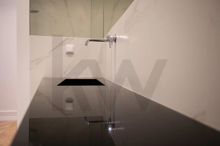 Apartamento T2 para Arrendamento em Santo António Foto 8