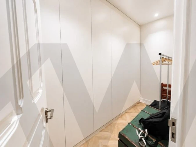 Apartamento T2 para Arrendamento em Santo António Foto 17