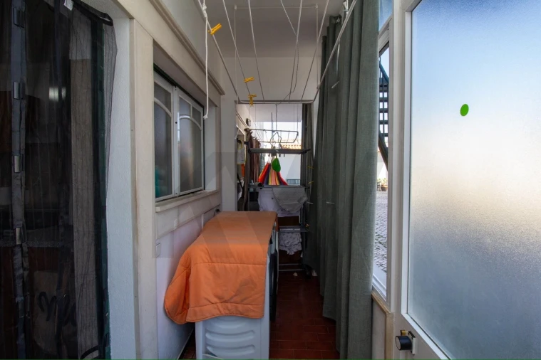 Apartamento T2 para Venda em Almeirim Foto 17
