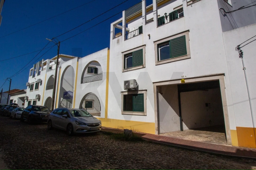 Apartamento T2 para Venda em Almeirim Foto 1