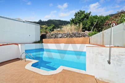 Moradia T3 para Venda em Arco da Calheta
