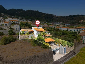 Moradia T3 para Venda em Arco da Calheta