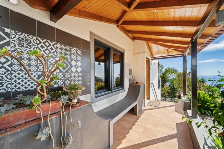 Moradia T3 para Venda em Arco da Calheta Foto 26