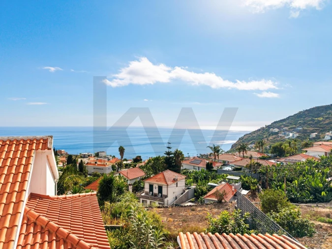 Moradia T3 para Venda em Arco da Calheta Foto 33