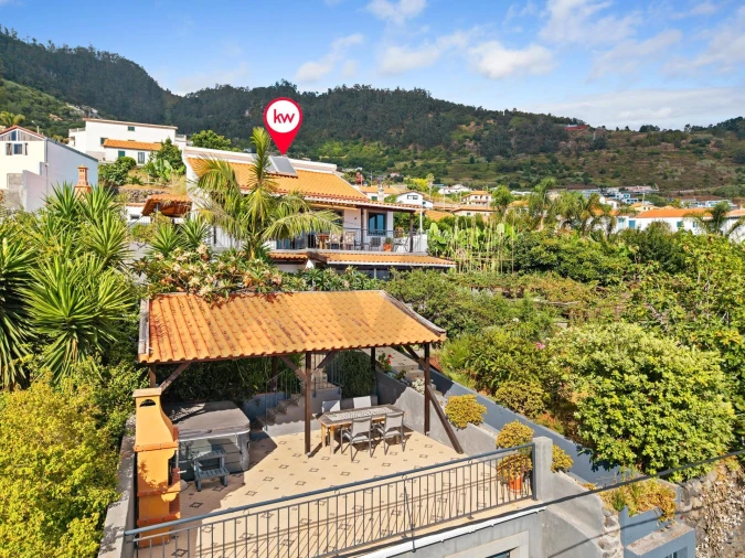 Moradia T3 para Venda em Arco da Calheta Foto 56