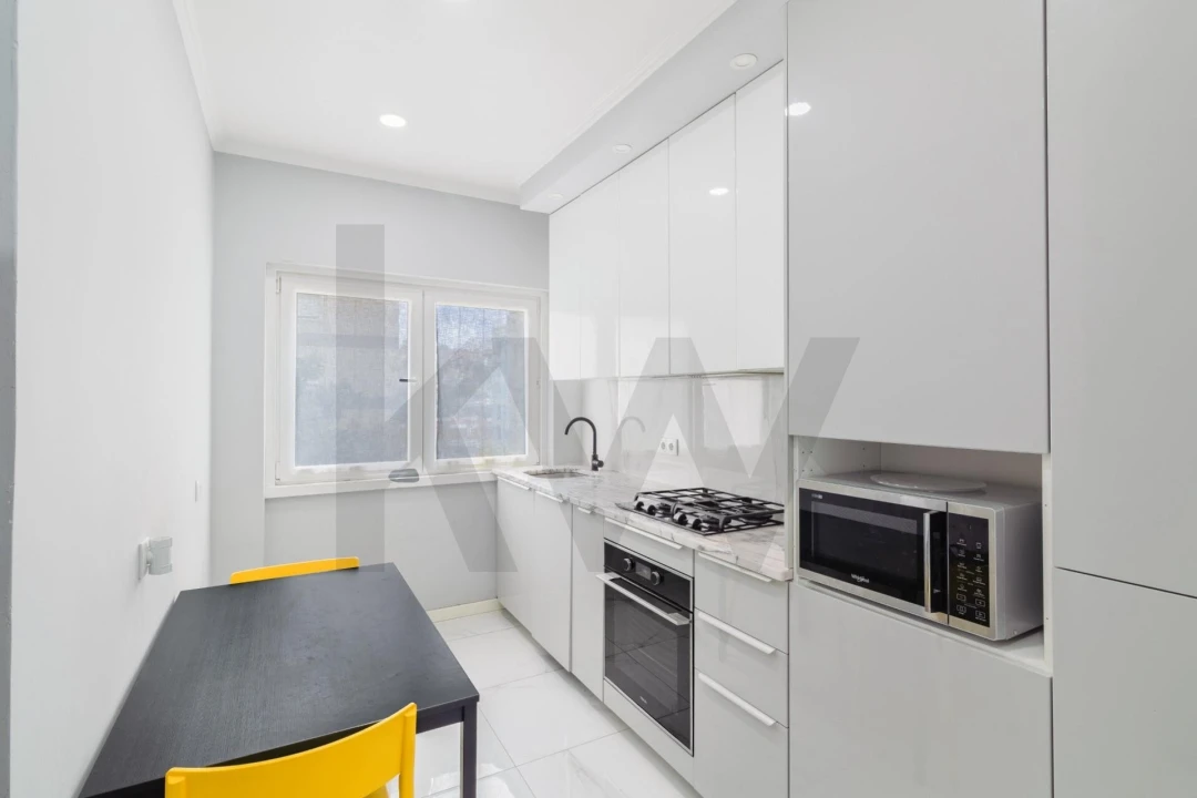 Apartamento T2 para Arrendamento em Póvoa de Santo Adrião e Olival Basto Foto 10