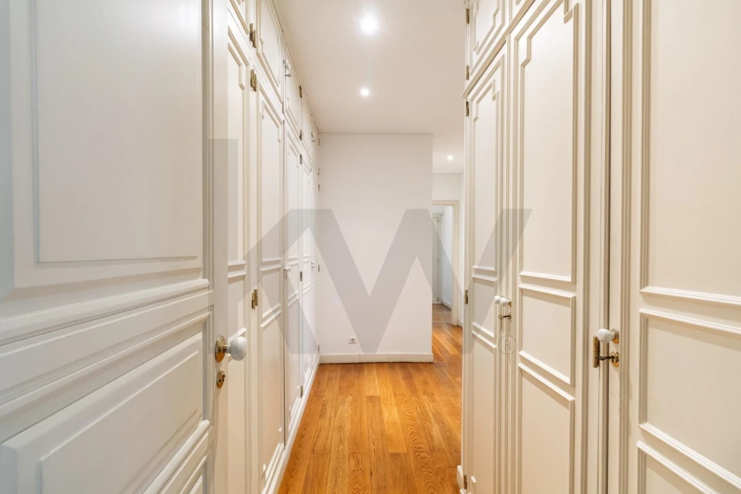 Apartamento T3 para Arrendamento em Lumiar Foto 12