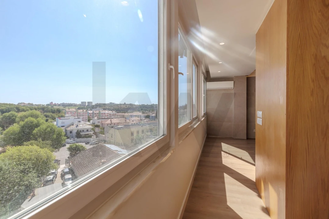 Apartamento T3 para Venda em Alvalade Foto 9