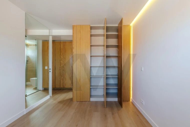 Apartamento T3 para Venda em Alvalade Foto 27