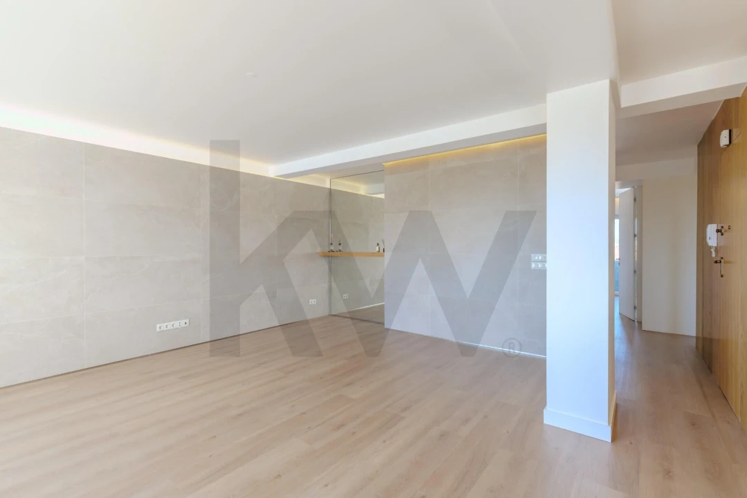 Apartamento T3 para Venda em Alvalade Foto 10