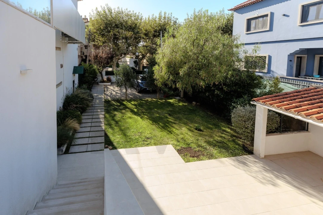 Moradia T3 para Venda em Carcavelos e Parede Foto 35