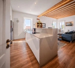 Moradia T3 para Venda em Carcavelos e Parede