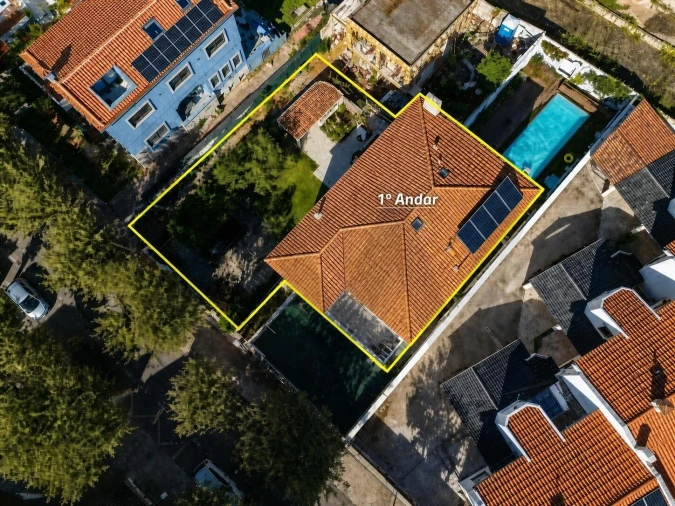 Moradia T3 para Venda em Carcavelos e Parede Foto 3